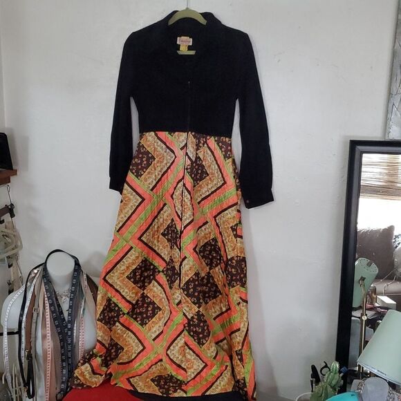 Vintage 60s 70s Evelyn Pearson Loungewear Quilted Dress Size 2 - Picture 1 of 15
